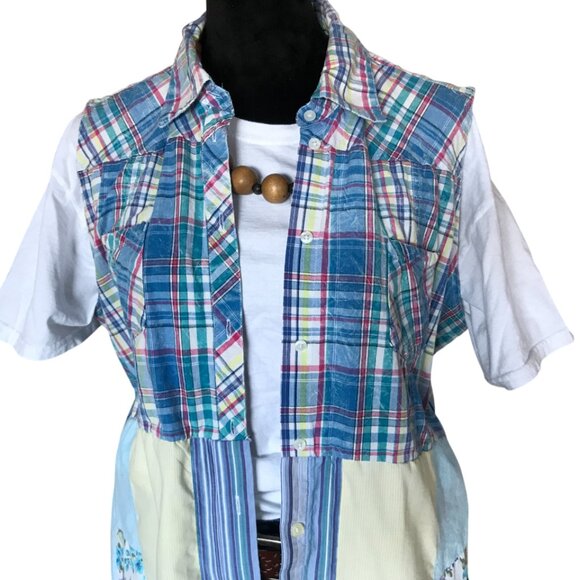 Patchwork Duster, Size L-XL: Upcycled Boho Sleeveless Floral Button-Down Dress - Picture 8 of 13